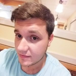 Meet your Posher, Aaron